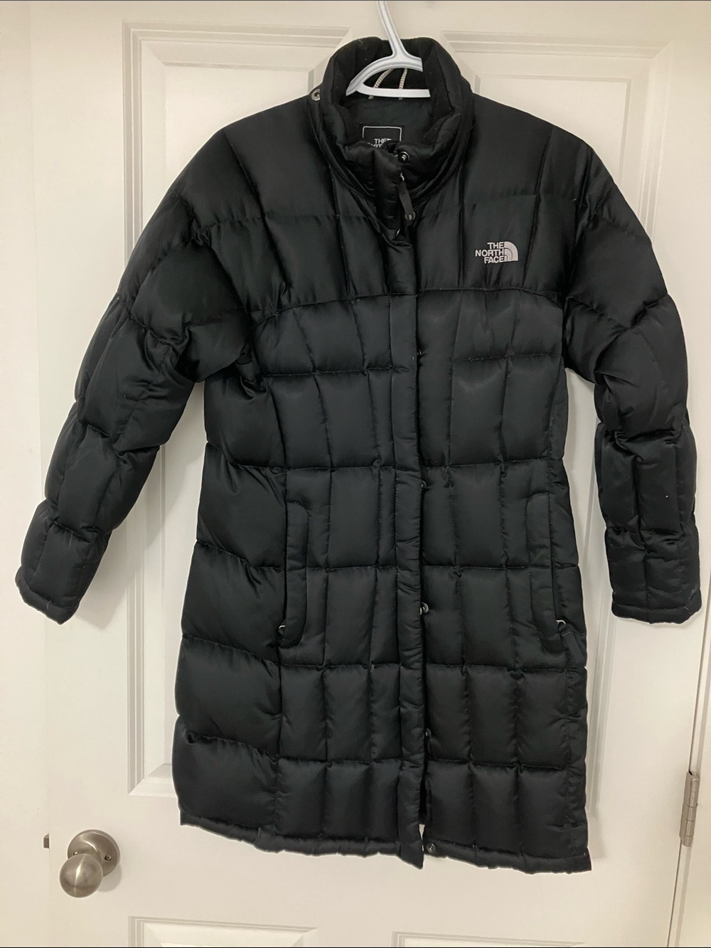 The North Face girls large / Black Quilted Long down Puffer Coat